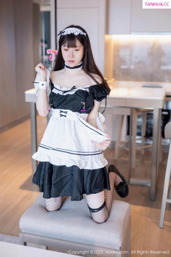   [XiuRen]高清写真图 2023.07.06 No.7034 林悠悠 黑丝美腿第35张图片